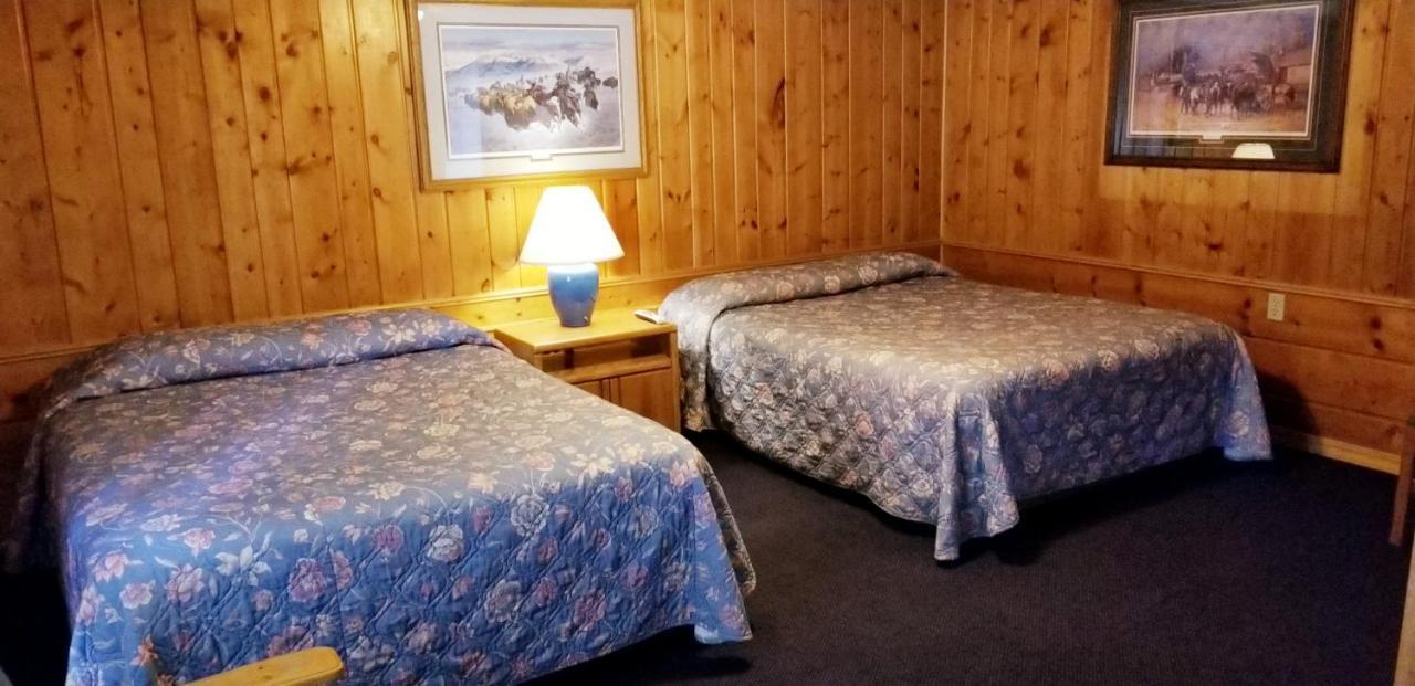Westwood Motel West Yellowstone Exterior photo