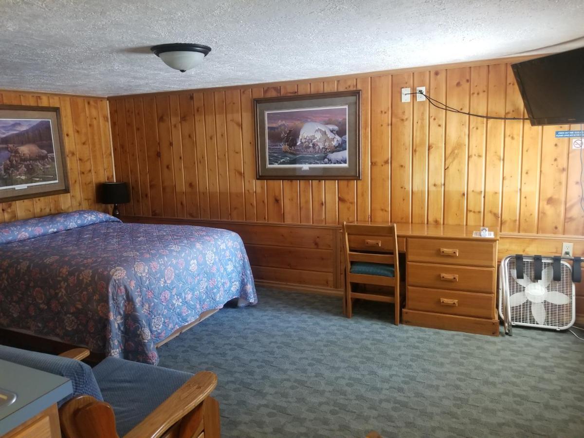 Westwood Motel West Yellowstone Exterior photo